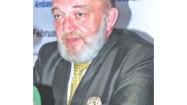 Alexander Nikolaev.jpg