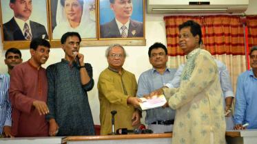 BNP mayor aspirants collect nomination
