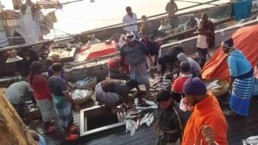 Bagerhat fishermen 1.jpg