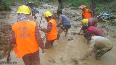 Bandarban-landslide-photo-(5).jpg