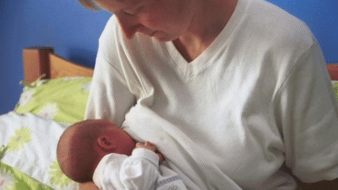 breastfeeding1-new.gif