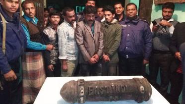 Police recover a border pillar dated back to the British period