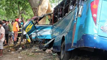 Bus-accident-web.jpg