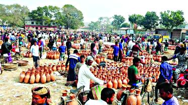 Chuadanga patali gur market.jpg