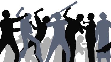 Journalists Beaten Up