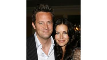 Courteney-Cox-Matthew-Perry-web.jpg