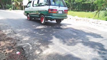 Dhaka-Khulna highway.jpg