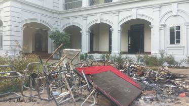 Attack on Dhaka University VC Residence