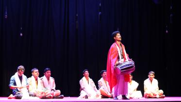 DU theatre fest 1 .JPG