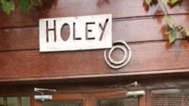 holey-artisan-wb.jpg