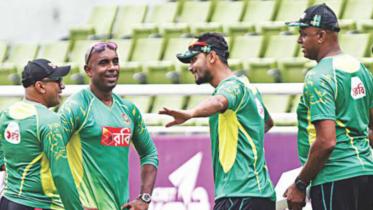 Mashrafe Bin Mortaza-mario Villavarayan