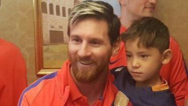 Messi-Afghan-boy.jpg