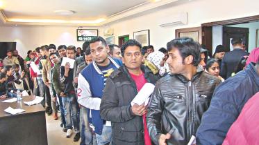 Migrant workers-2.jpg