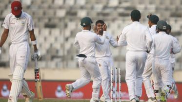 Bangladesh vs West Indies live score