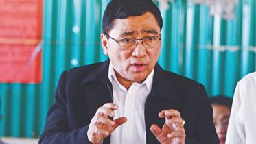 myanmar minister.jpg