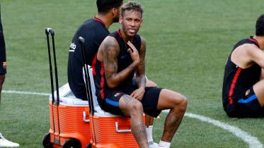 Neymar_psg bound.JPG