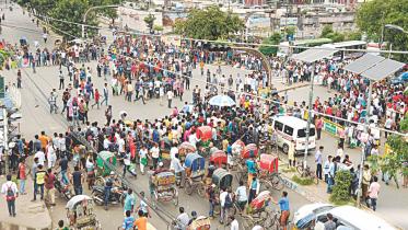 Nilkhet intersection.jpg