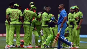 Pakistan players after a fall of wicket