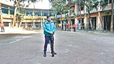 Police aided ballot boxes stuffing