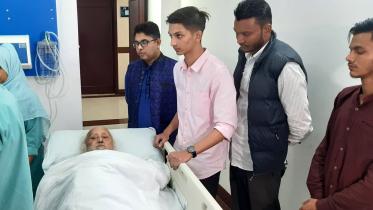 Facebook video reunites family