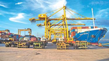 Bangladesh Export earnings rise in July