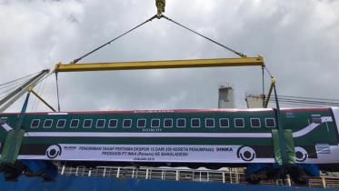 Indonesia deliver 250 train cars