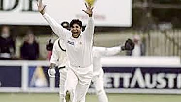 wasim-Akram-Pakistan.jpg