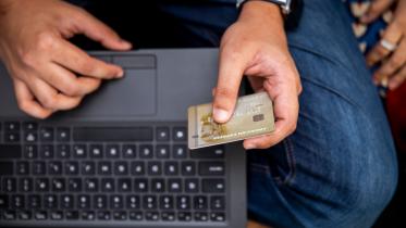 4 tips to help you manage expenses during inflation 