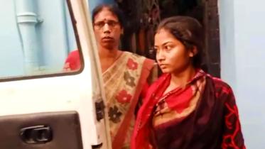 Bangladeshi woman swims through Sundarbans to marry