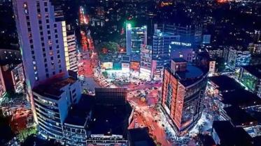 shopping malls close by 8pm