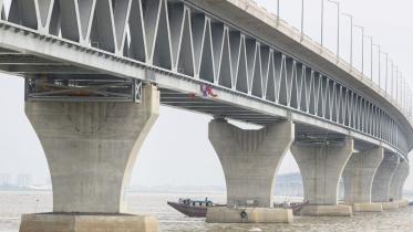Padma Bridge construction