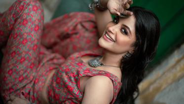 Nazifa Tushi in bluebutton.lifestyle