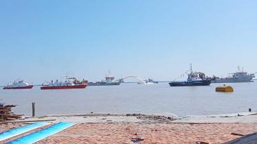 capital_dredging_at_payra_port.jpg