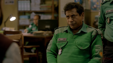 A scene from 'Mohanagar'