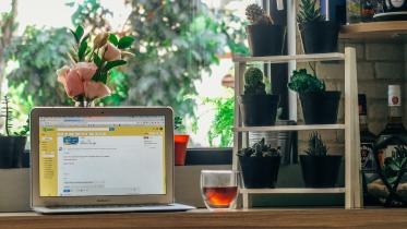 How to design a study corner in your bedroom