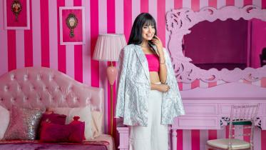 Barbiecore for Bengali beauties