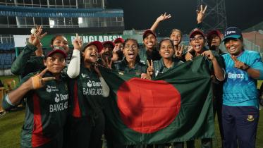 Bangladesh women's cricket team.jpg