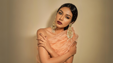 The return of jhumka: A timeless piece of jewellery