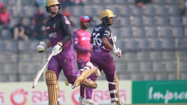 Tom Bruce, Tanzid Hasan Tamim.jpg