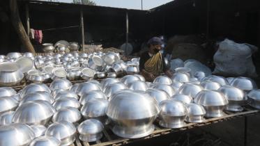 aluminium_pots_at_rangpur_bscic_workshop.jpeg
