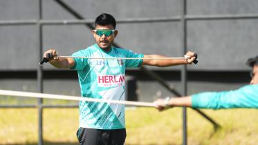 Mosaddek Hossain.jpg