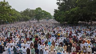 Eid-ul-Fitr prayers at Sholakia