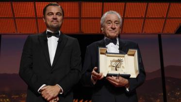 Leonardo DiCaprio presents De Niro with honorary Palme d’Or at Cannes 2025.jpg