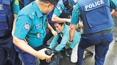 teacher salary protest in Bangladesh 2025