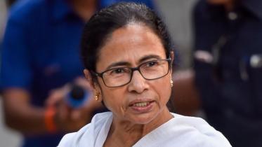 Mamata was pushed from behind