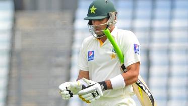 Misbah walks back