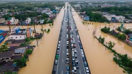 Floods Thailand.jpg
