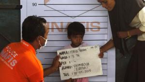 A Rohingya child being identified in Kuala Langsa, Indonesia