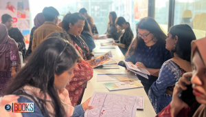 cartoon people girls do comics