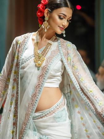 House of Ahmed Lounge 1